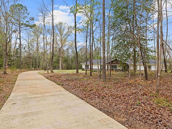 5th image of 170 Kallan Dr