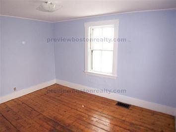 2nd image of 7 Griggs Pl #Sj