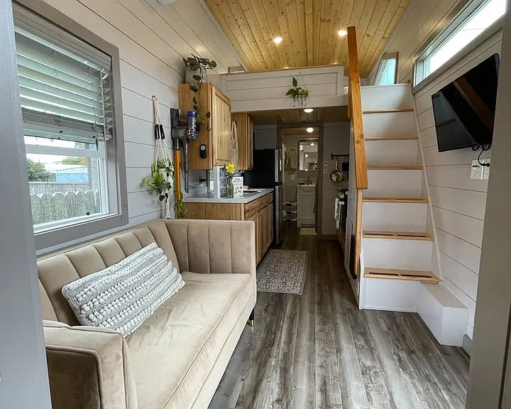 Carmella Dr — Photo 1
