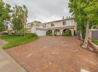 2074 Bigelow Ave, Simi Valley, CA 93065