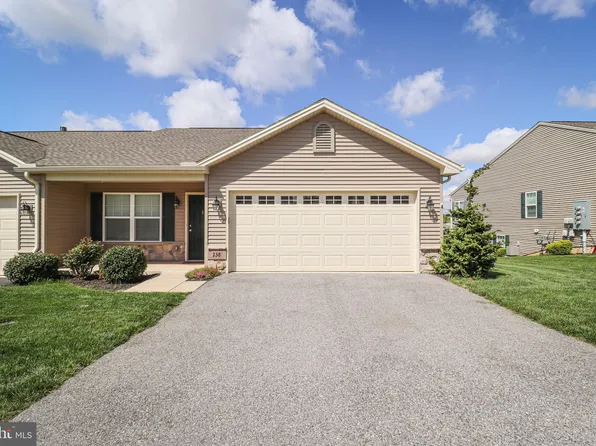 238 Palomino Way #150, Red Lion, PA 17356