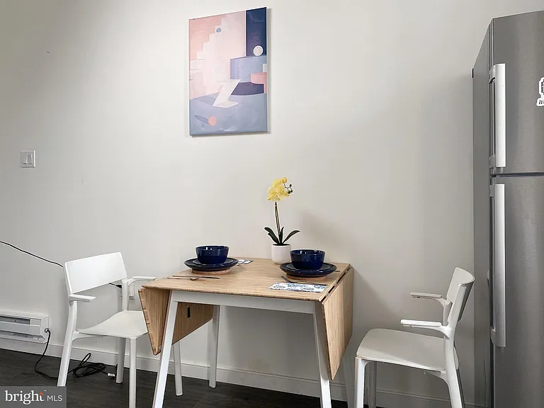 1725 Bainbridge St #3F — Photo 7