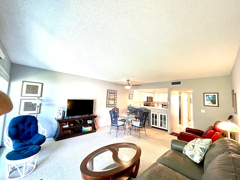 195 Clubhouse Blvd — Photo 8