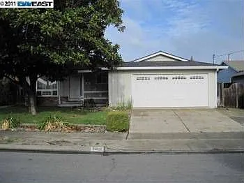36026 Sandalwood St photo 1