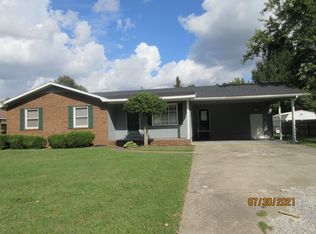 105 Andrea Dr, Sikeston, MO 63801