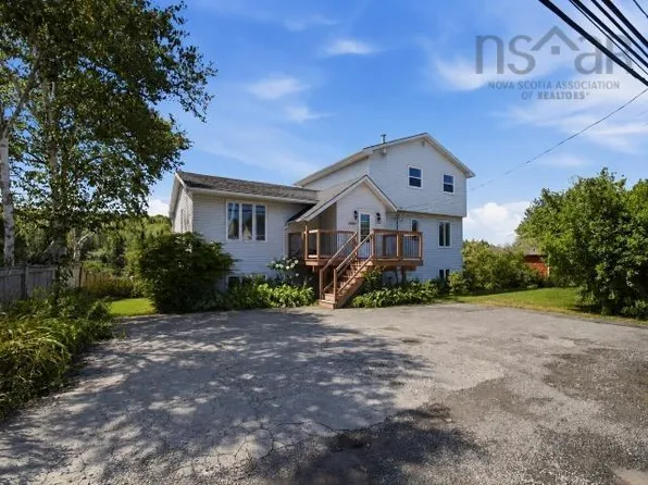 853 Herring Cove Rd, Herring Cove, NS B3R 1Z5