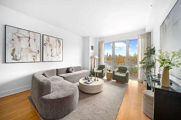 415 Leonard Street #5A