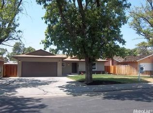 245 N Santa Ana St, Los Banos, CA 93635