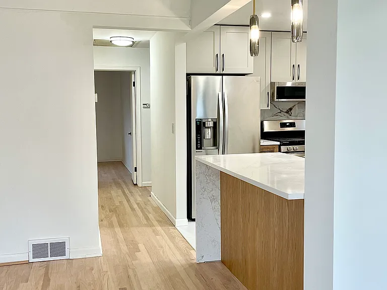1197 West Blvd — Photo 13