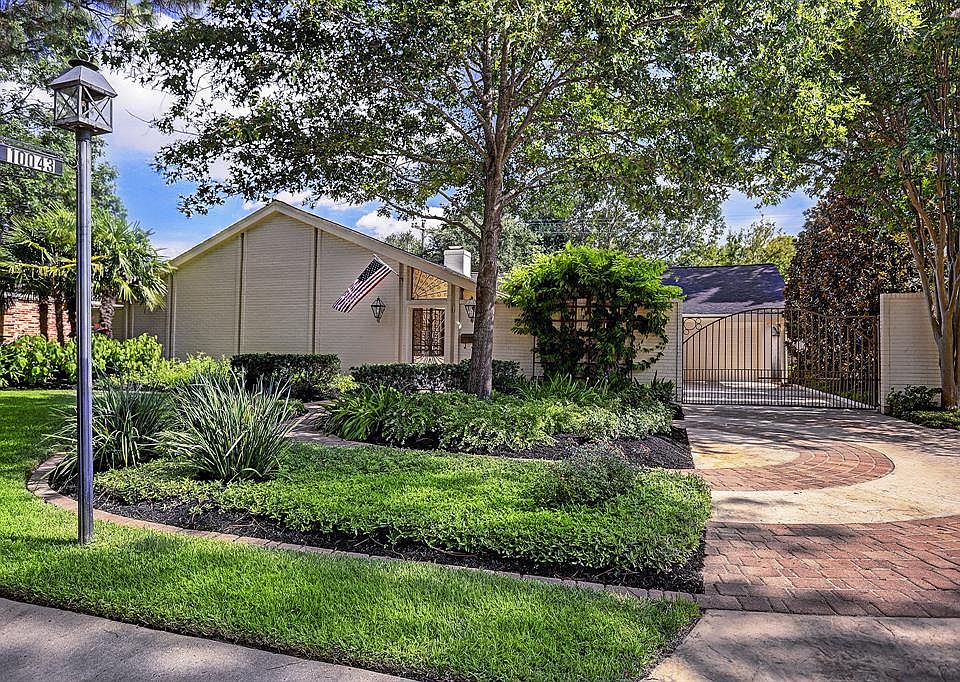 1st image of 10043 Ella Lee Ln
