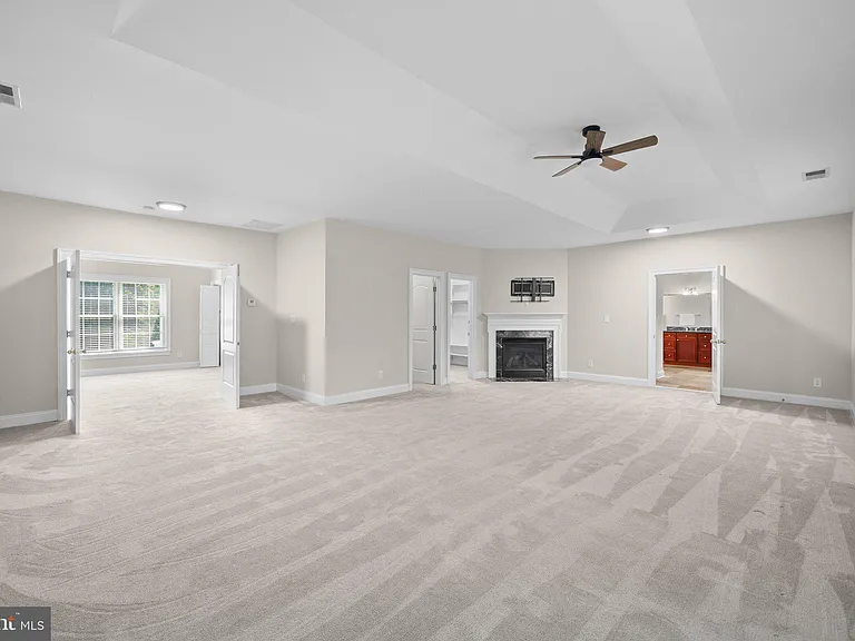 1310 Forestwood Dr — Photo 17
