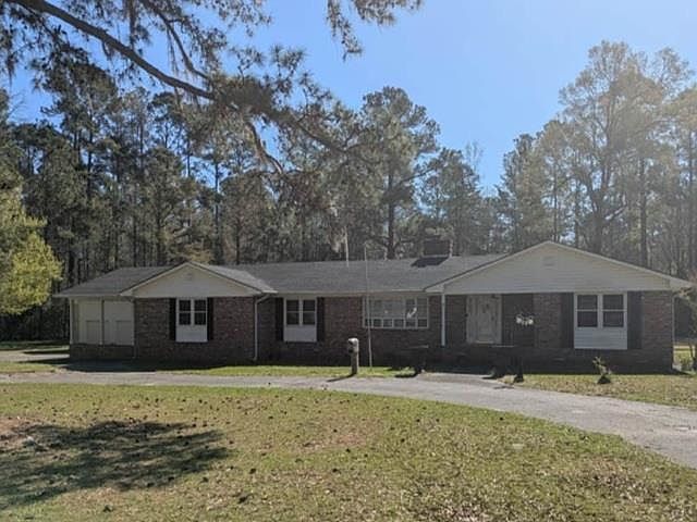 1st image of 2832 Long Avenue Ext.