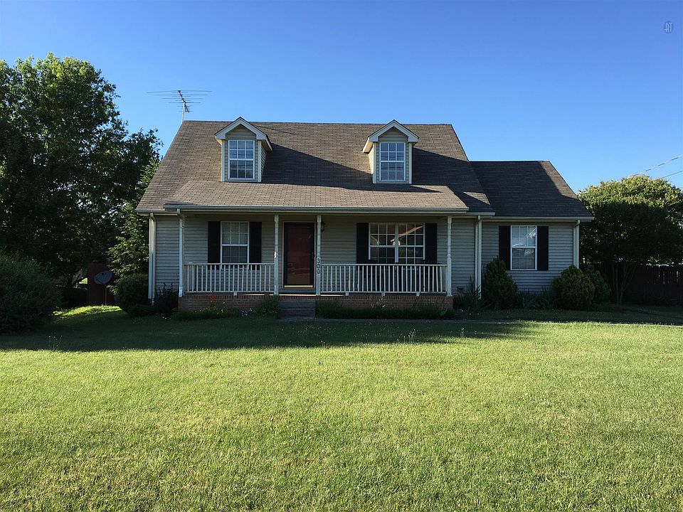 1st image of 300 Noel Ln