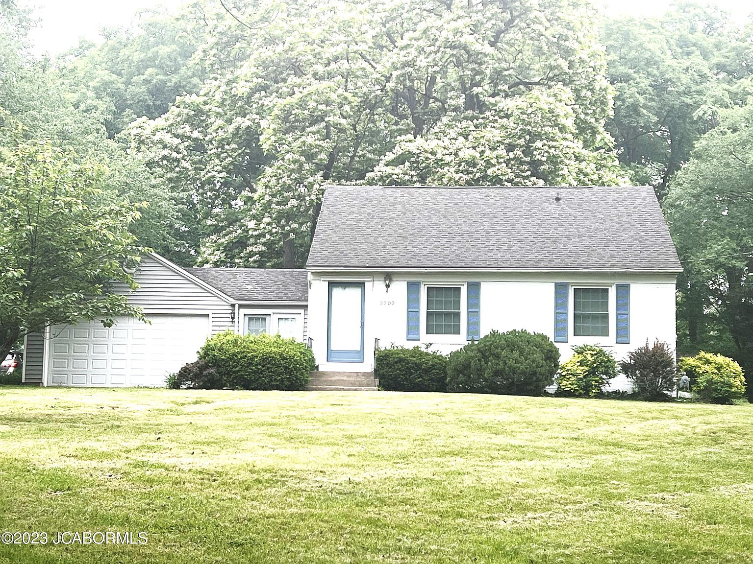 3202 Country Club Dr, Jefferson City, MO 65109 MLS 10065586 Zillow