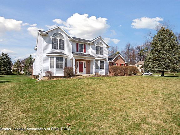 2nd image of 16526 Broadview Dr