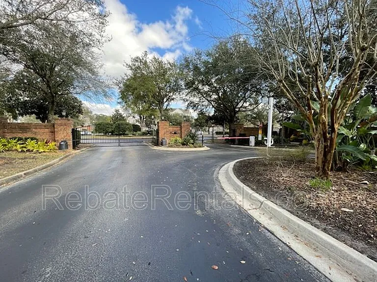 11251 Campfield Dr #4301 — Photo 32