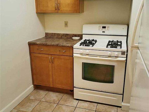 4th image of 66-01 Burns St APT 5H