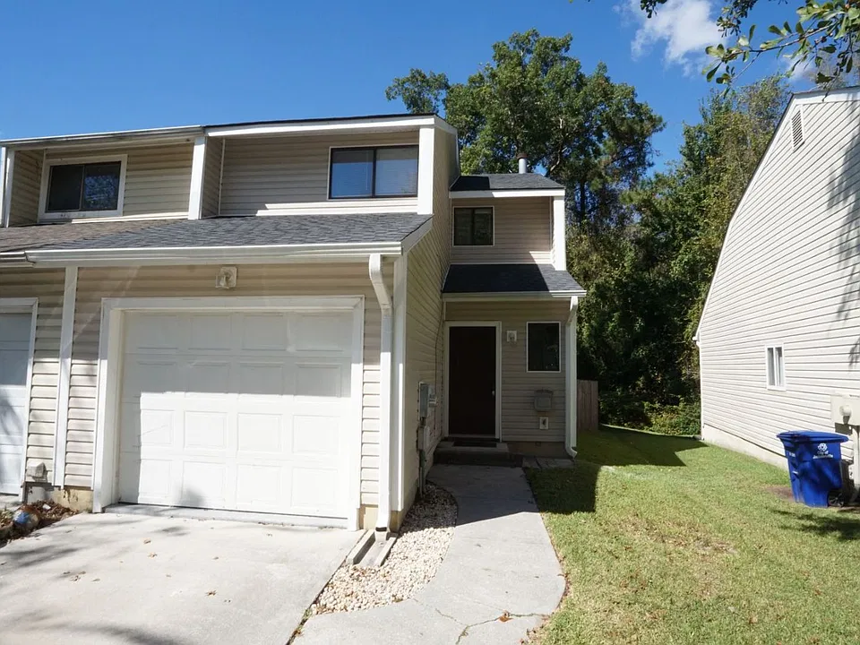 111 Brenda Dr
