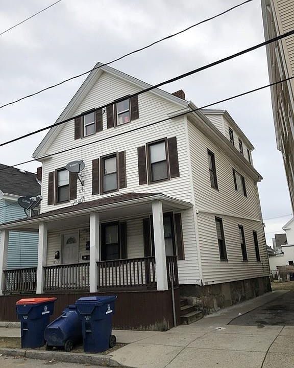 2nd image of 150 Purchase St