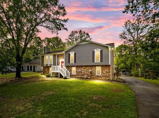 907 7th Ave NW, Alabaster, AL 35007