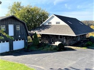 1095 N Bullock Rd, Mansfield, PA 16933