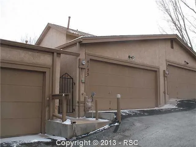 6155 Little Pine Cir — Photo 2