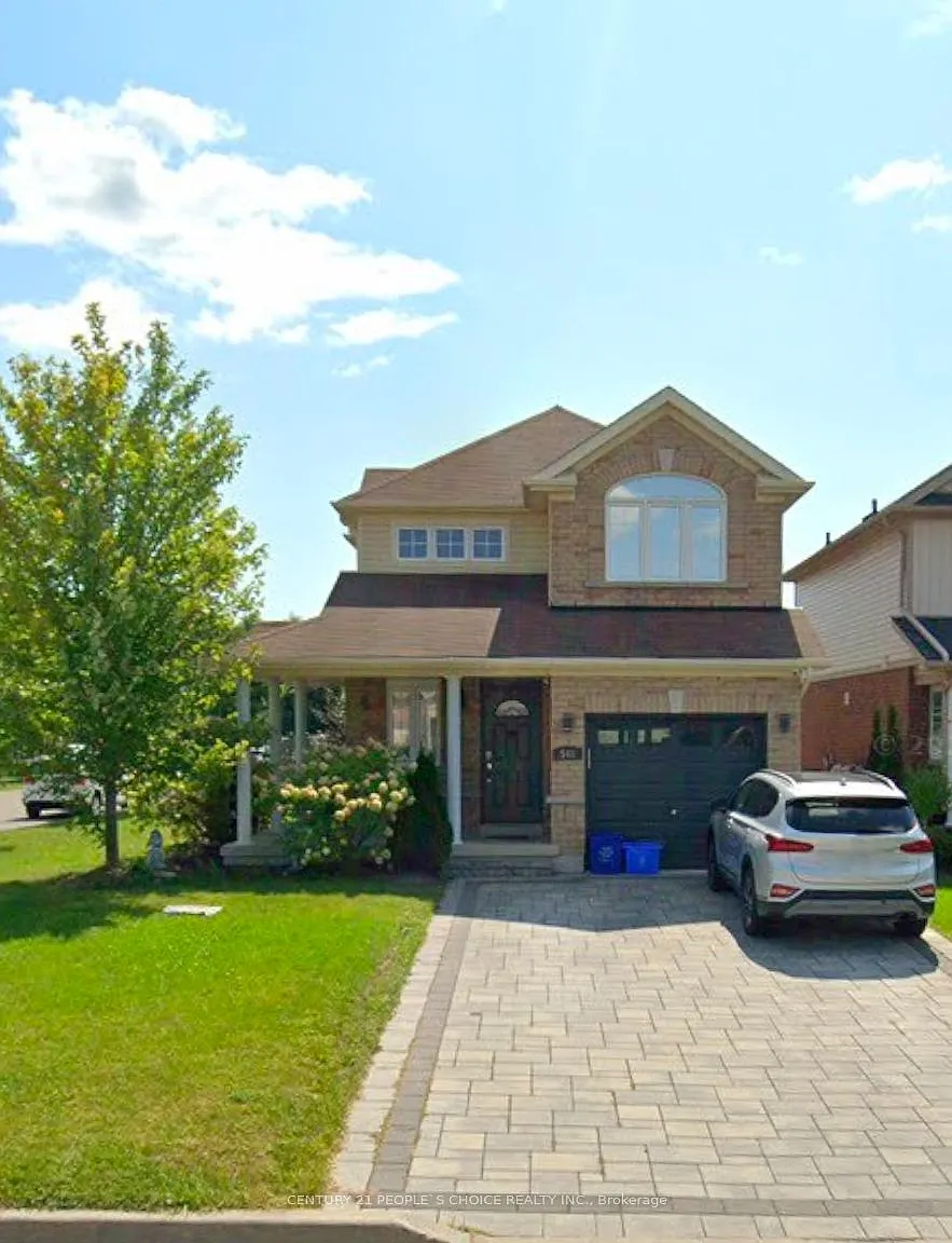 4 bed, $3,200 — Photo 1
