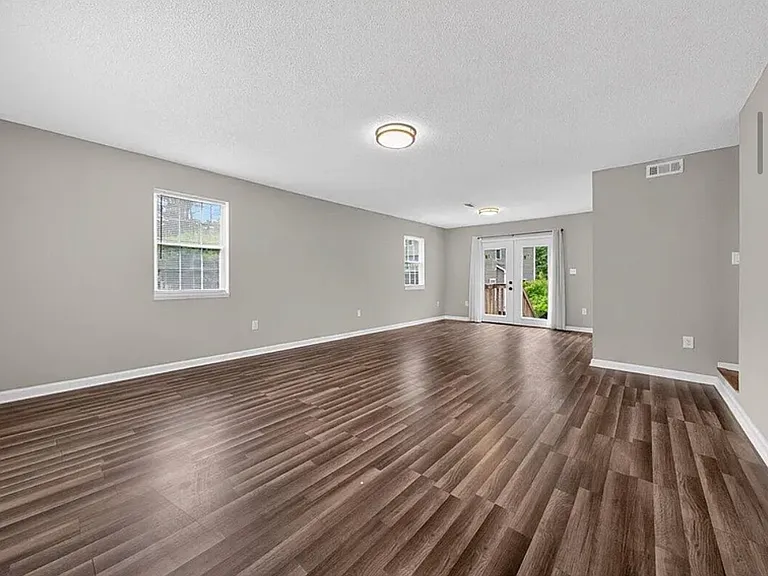 5316 Fayetteville Rd — Photo 22