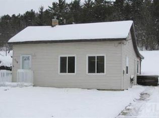 118 14th Ave, Norway, MI 49870