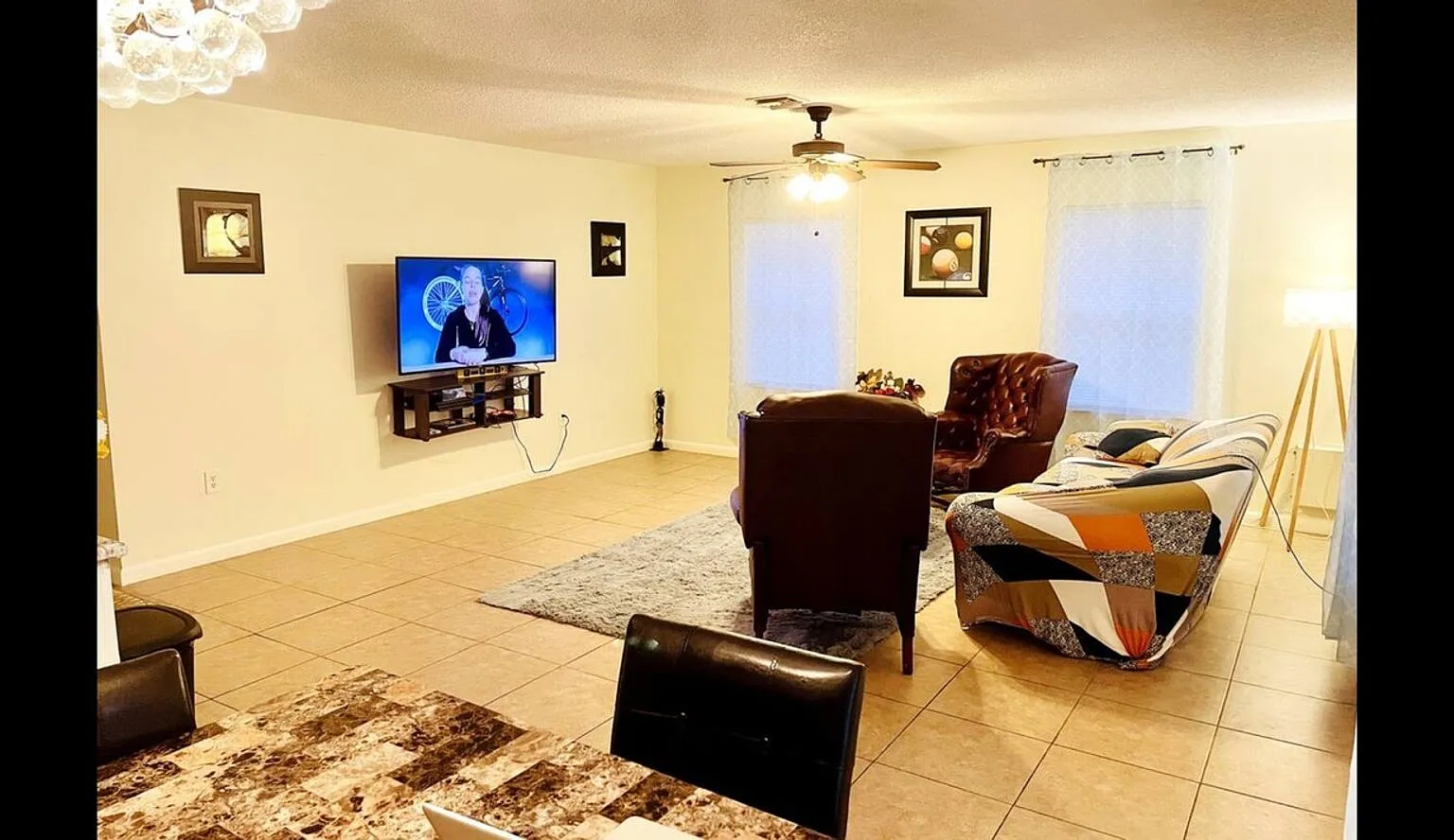 Cozy Smart 3BR 2 Bath House in Sarasota — Photo 2