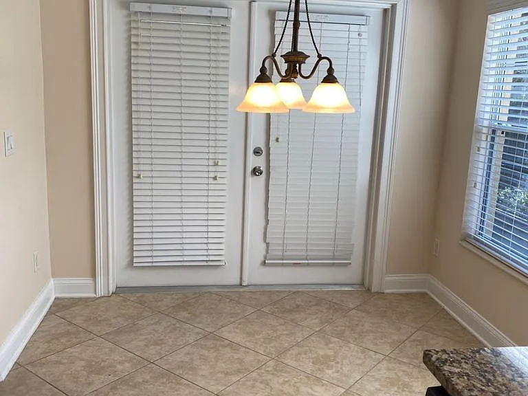 7161 Regina Way — Photo 10