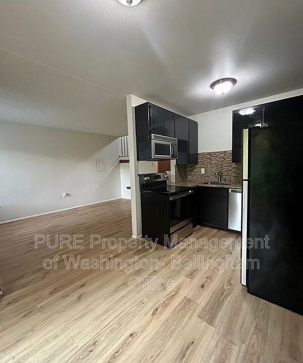 1st image of 12712 51st Ave NE #D