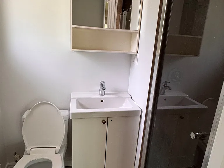 100 Burbank Dr — Photo 19