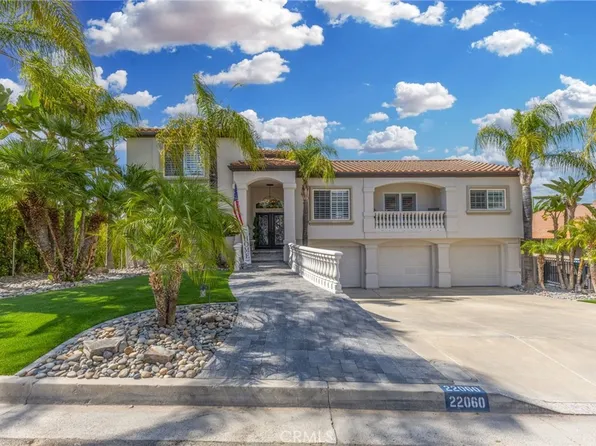 22060 Village Way Dr, Canyon Lake, CA 92587