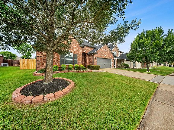 2nd image of 15314 Hazen Point Dr