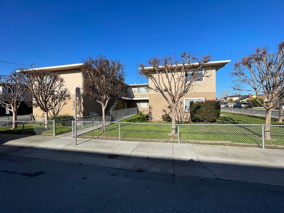 1st image of 1319 Rogell Ave #3