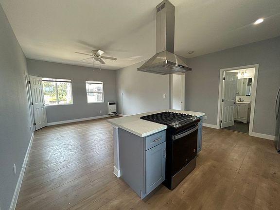 5th image of 1315 Park Ave APT B