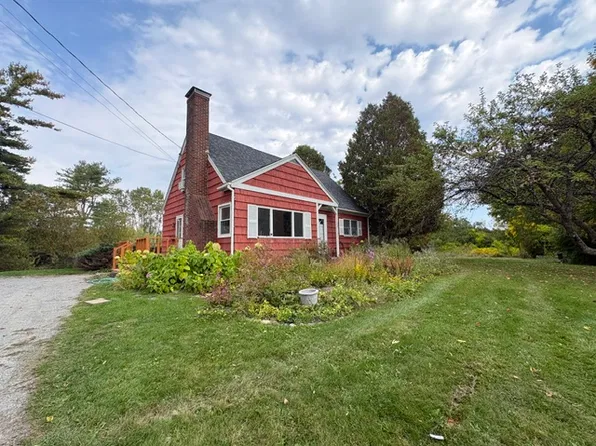 28 Samoset Rd, Rockland, ME 04841