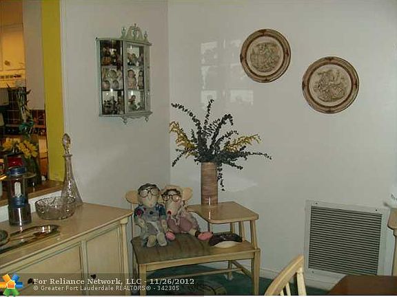 4th image of 1508 SW 21st Way