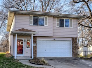 2710 S 16th St, Council Bluffs, IA 51501