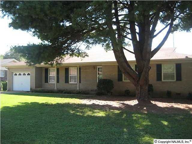 1st image of 11316 Crestfield Dr SE