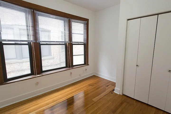 5335-5345 S. Kimbark Avenue — Photo 28