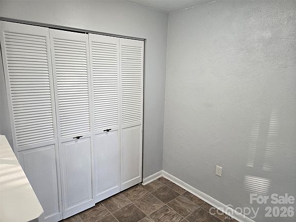 3rd image of 4804 Spring Lake Dr APT C