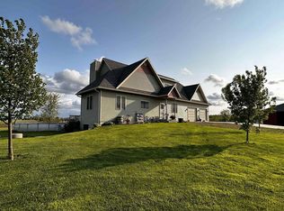 10055 Day Rd, Marshfield, WI 54449