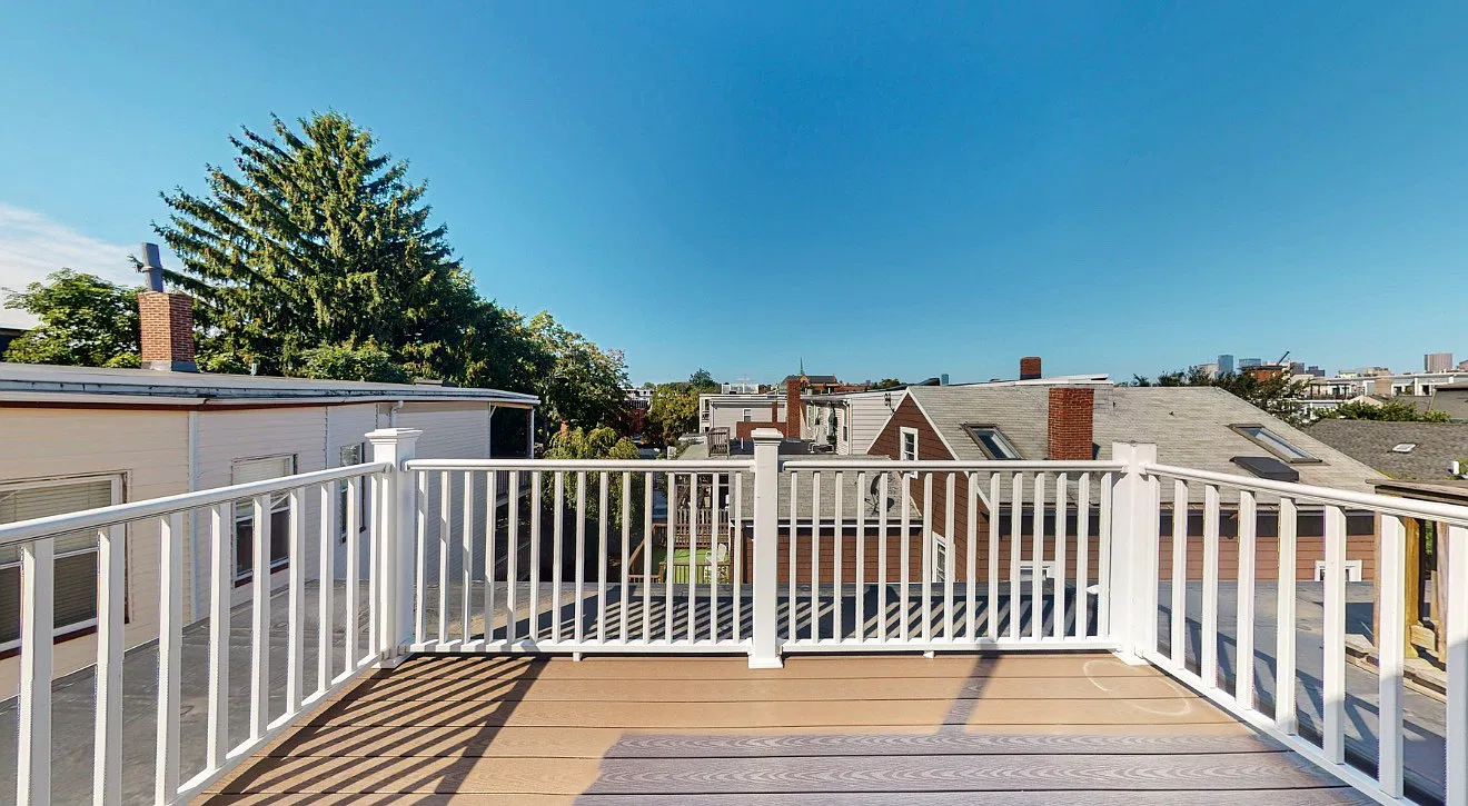 3 bed, 1.5 bath, 1560 sqft, $5,800 — Photo 4