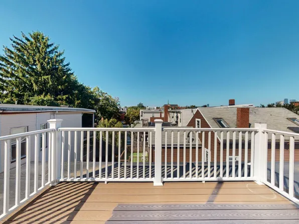 115 L St #1, Boston, MA 02127