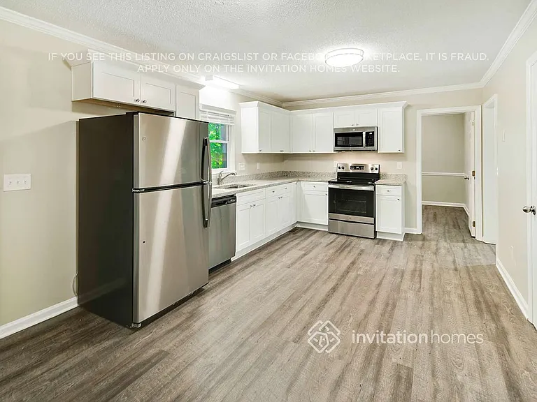 5806 Katrine Ct — Photo 9
