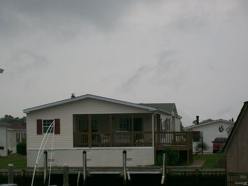 Broad View of Docking area