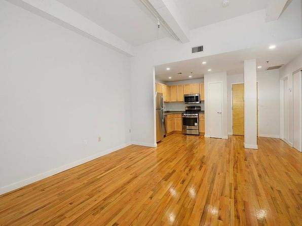 1034 Clinton St APT 109