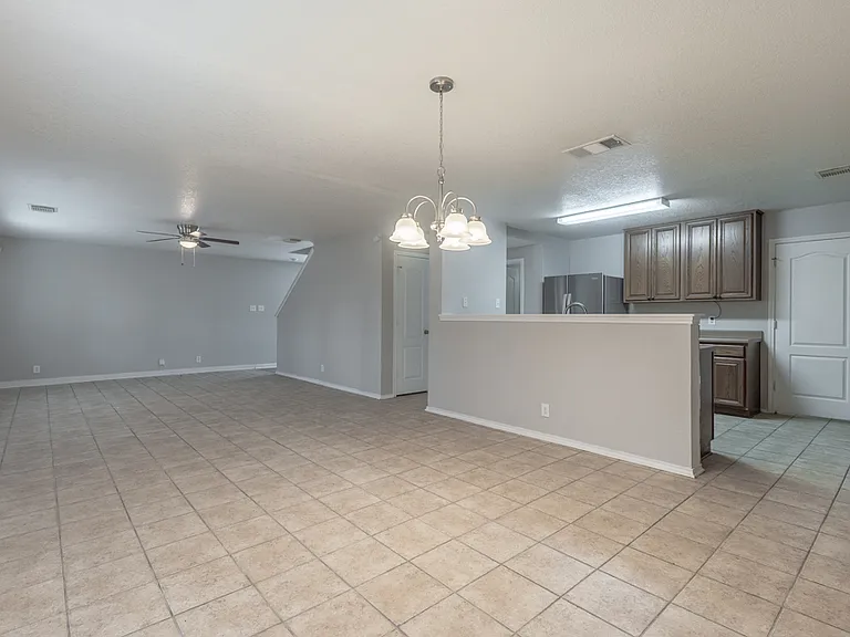 7734 Barhill Post — Photo 7